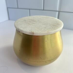 Capri Blue Volcano Mercury Gold Candle Marble Lid Lightly Used